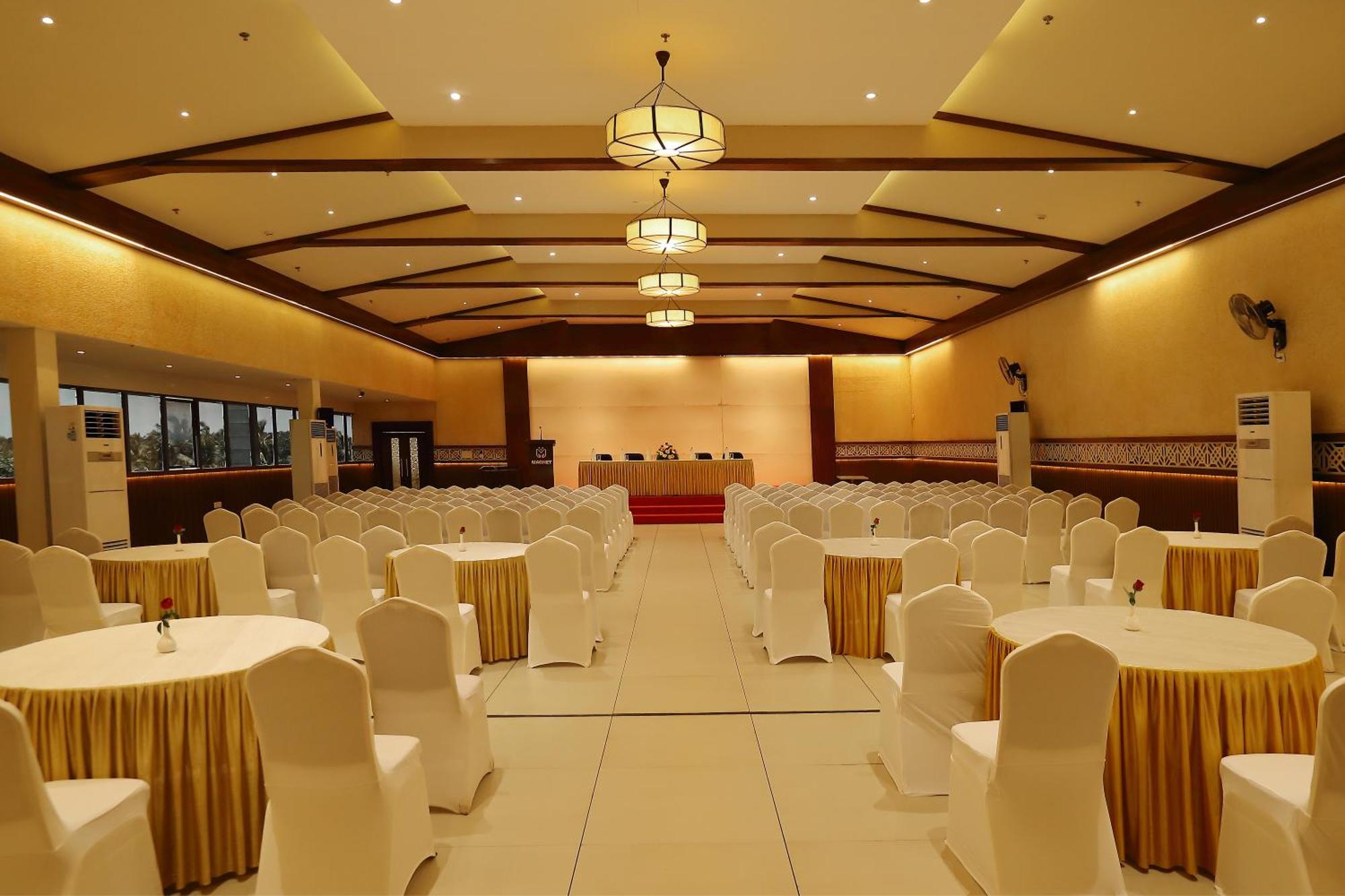 Magnet Hotel Kannur Luaran gambar